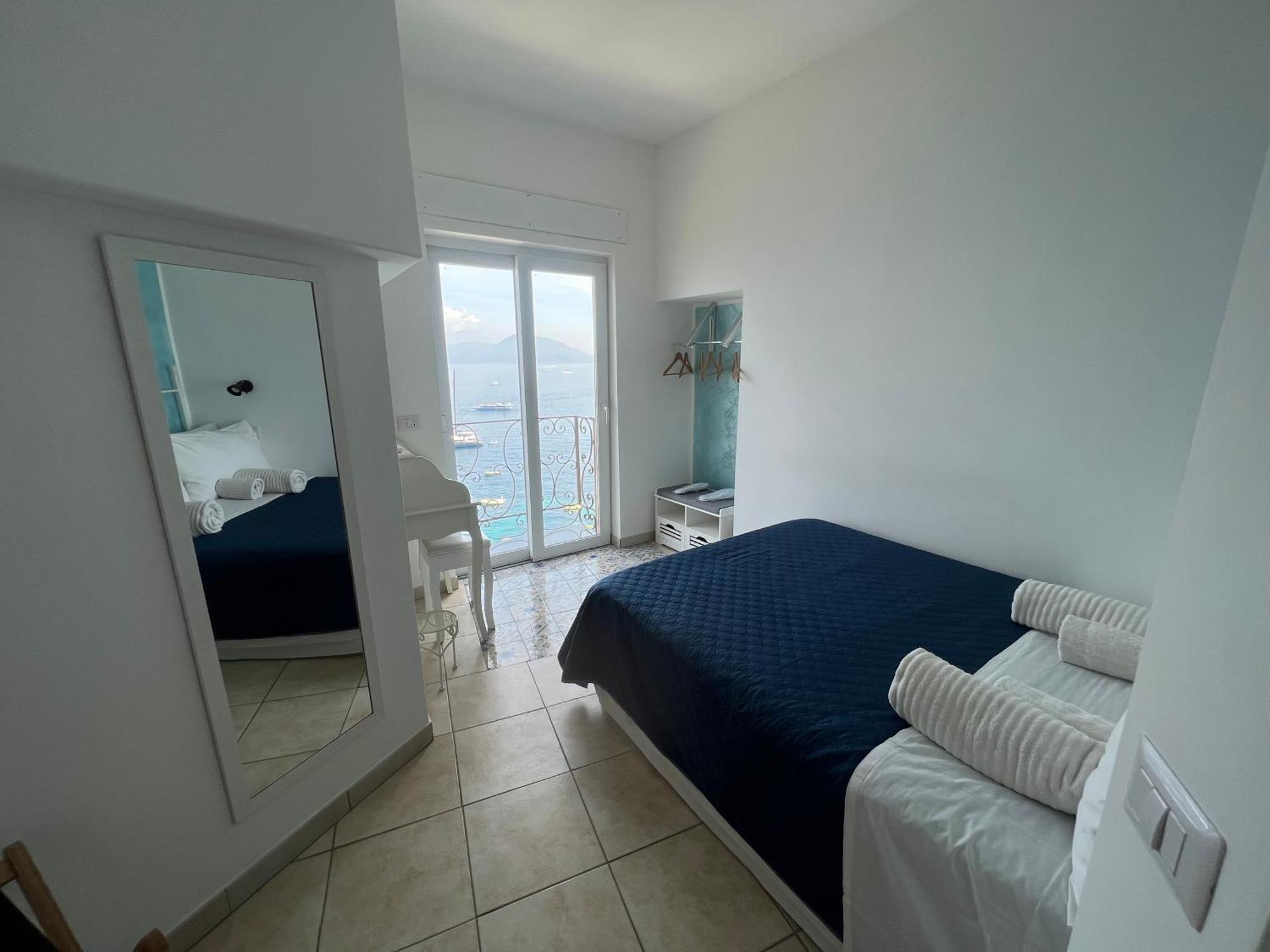 La Terrazza Sul Mare Bed & Breakfast Capri Luaran gambar