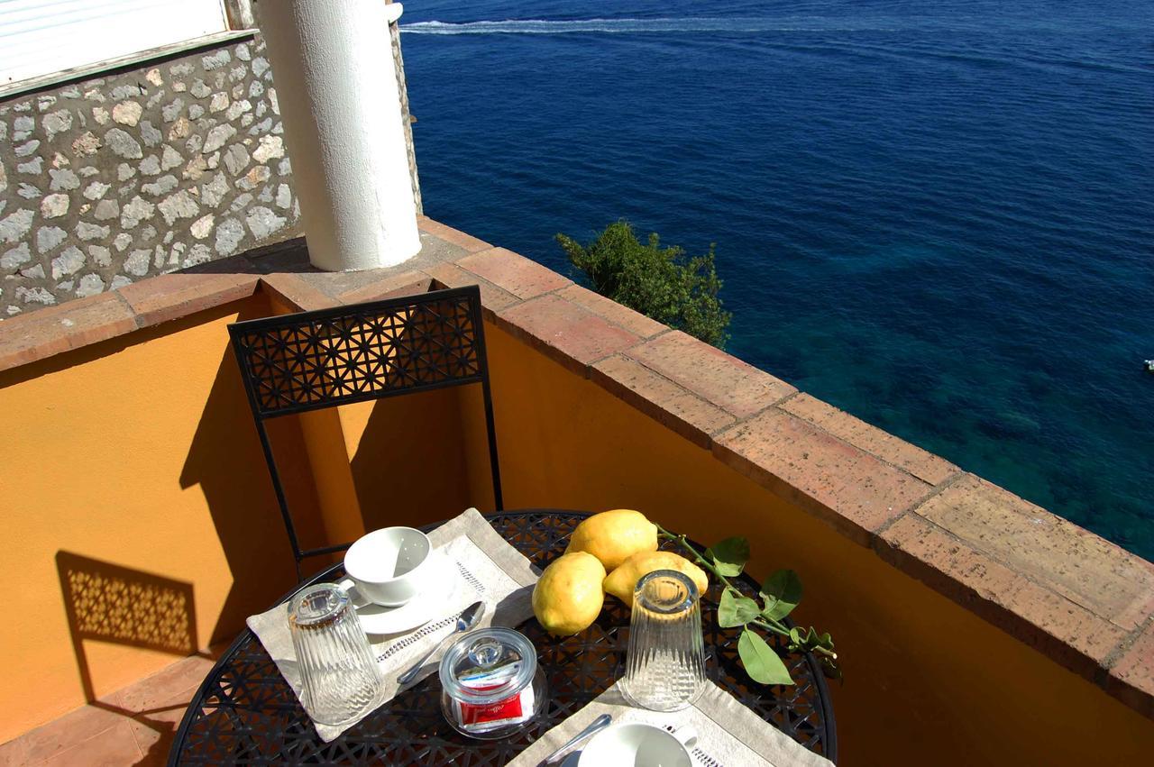 La Terrazza Sul Mare Bed & Breakfast Capri Luaran gambar