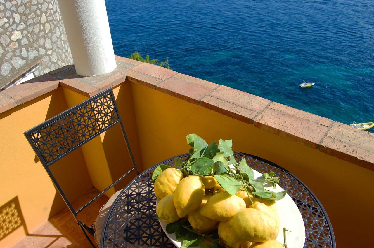 La Terrazza Sul Mare Bed & Breakfast Capri Luaran gambar